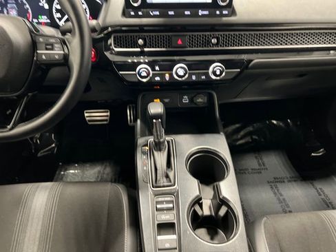 Used 2023 Honda Civic Sport image 12