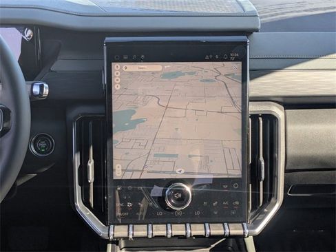 New 2026 GMC Acadia AT4 w/ Luxury Package image 18