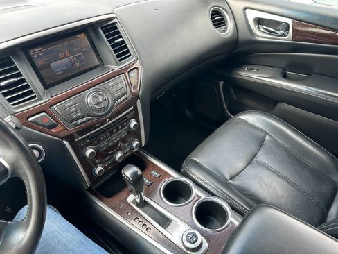Used 2015 Nissan Pathfinder SL w/ Cargo Package AWD/4WD image 22