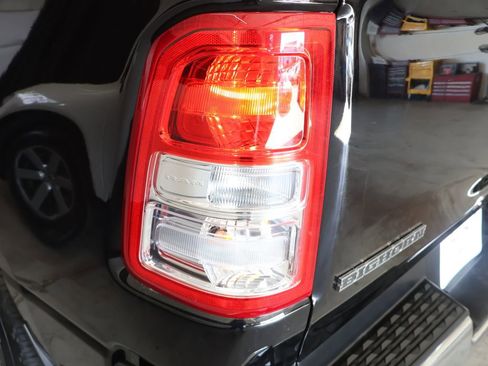 Used 2023 RAM 1500 Big Horn AWD/4WD image 28