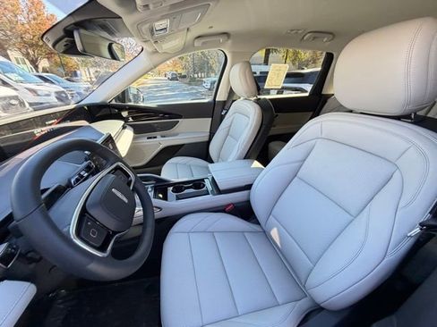 New 2026 Lincoln Nautilus Premier image 14