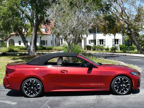 Used 2025 BMW M440i Convertible RWD image 44