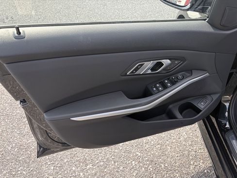 Used 2019 BMW 330i xDrive Sedan image 10