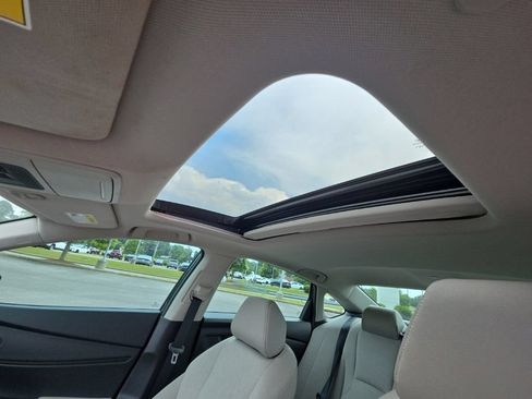 Used 2024 Honda Accord EX image 16