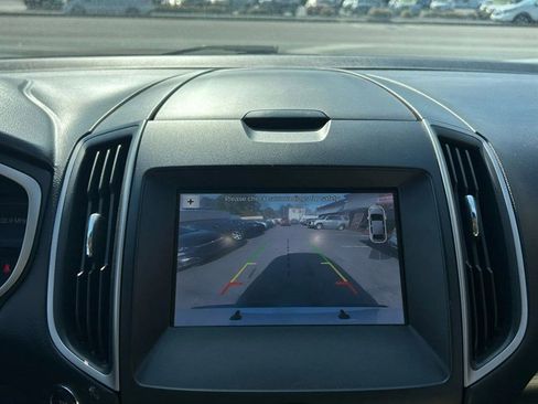Used 2019 Ford Edge SEL w/ Equipment Group 201A image 11