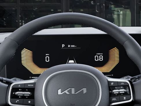 New 2026 Kia Carnival EX FWD image 21