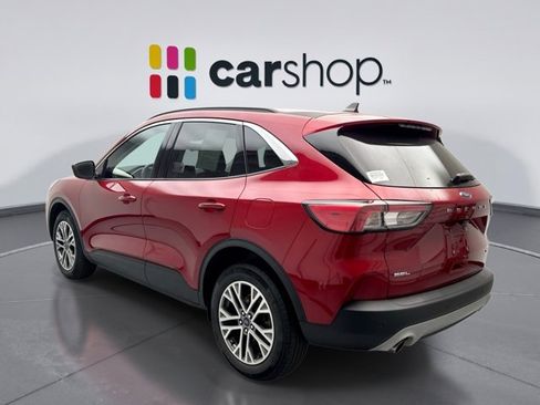 Used 2022 Ford Escape SEL AWD/4WD image 3