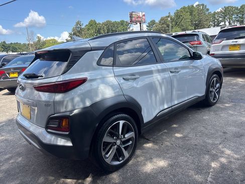 Used 2020 Hyundai Kona Limited w/ Cargo Package FWD image 5