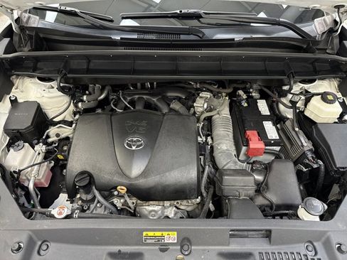 Used 2021 Toyota Highlander Platinum image 38