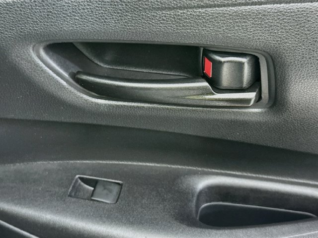 Used 2025 Toyota Corolla LE FWD image 27