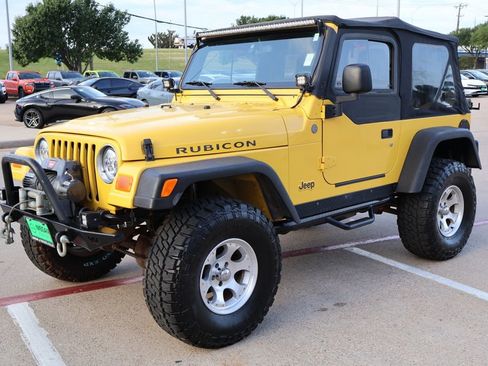 Used 2004 Jeep Wrangler Rubicon AWD/4WD image 4