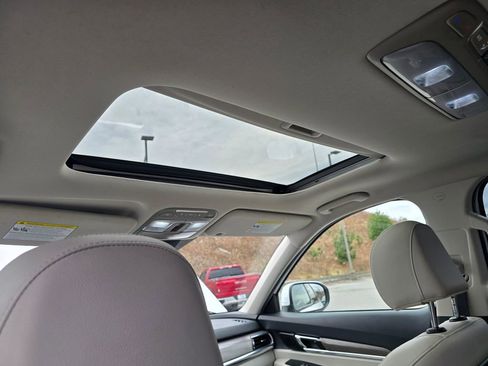 Used 2022 Kia Telluride EX w/ EX Premium Package image 13