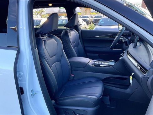 New 2026 INFINITI QX60 Sport AWD/4WD image 11