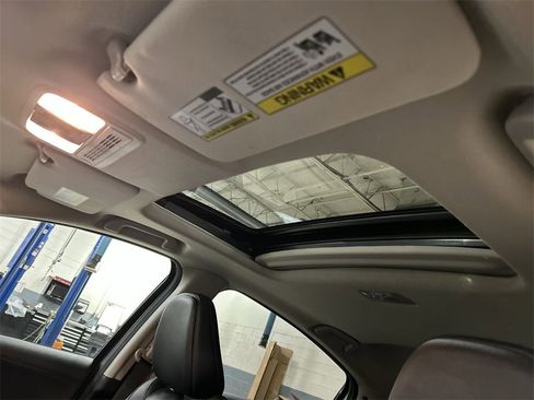 Used 2019 Honda HR-V EX-L image 24