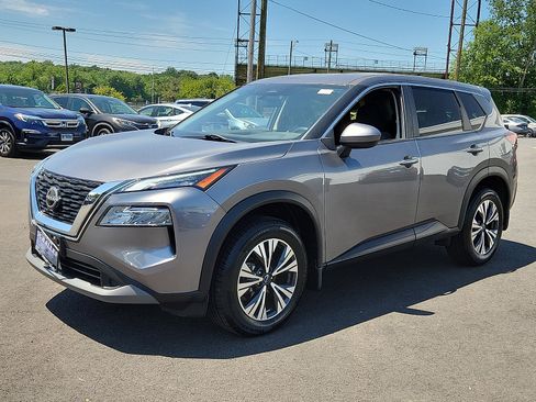Used 2023 Nissan Rogue SV AWD/4WD image 3