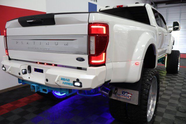 Used 2022 Ford F450 Platinum w/ FX4 Off-Road Package AWD/4WD image 25