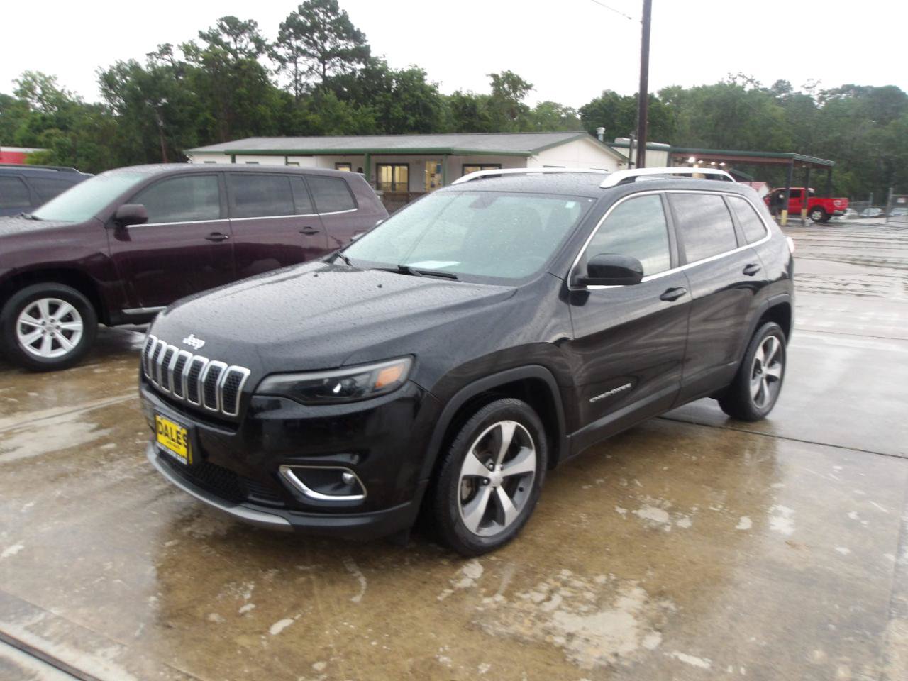 Used 2020 Jeep Cherokee Limited FWD image 2