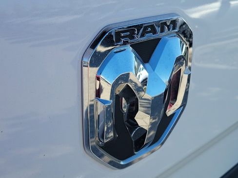 Used 2024 RAM 2500 Big Horn image 12