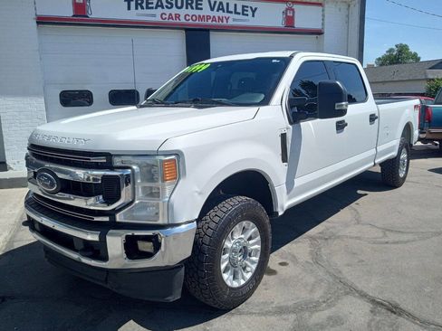 Used 2022 Ford F350 XLT w/ XLT Value Package AWD/4WD image 2