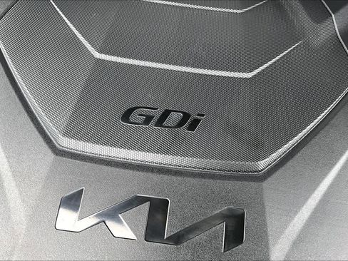 Used 2025 Kia Telluride S image 31