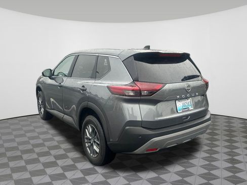 Used 2023 Nissan Rogue S FWD image 10