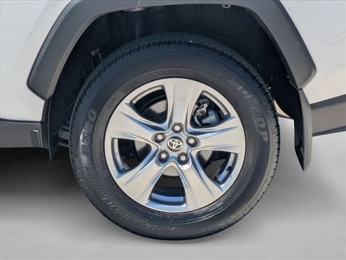 Used 2024 Toyota RAV4 XLE image 22