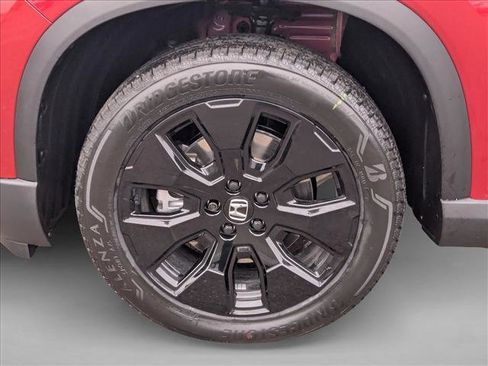 New 2026 Honda Pilot Black Edition image 10