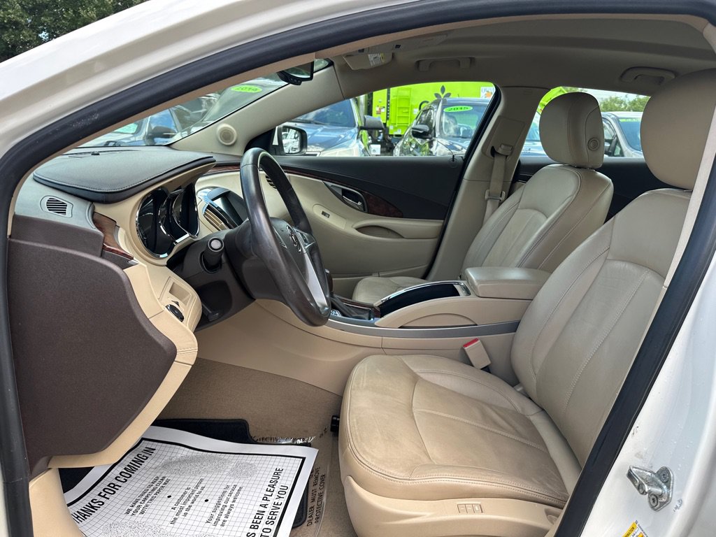 Used 2013 Buick LaCrosse Leather FWD image 10