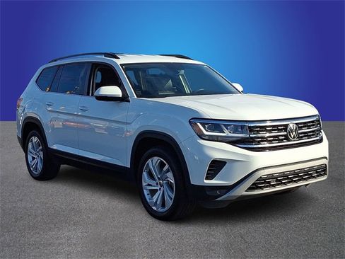 Used 2022 Volkswagen Atlas SE image 3