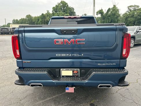 Used 2025 GMC Sierra 1500 Denali w/ Technology Package AWD/4WD image 7