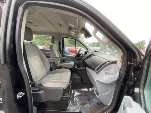 Used 2016 Ford Transit 350 XLT RWD image 11