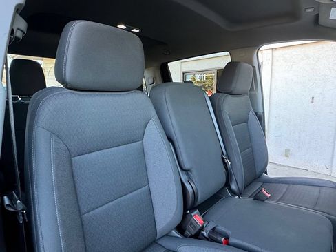 Used 2025 Chevrolet Silverado 1500 LT AWD/4WD image 18