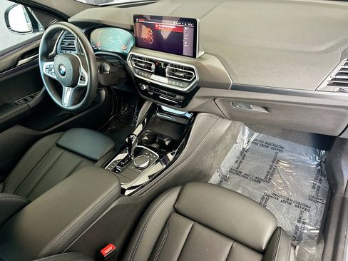 Used 2024 BMW X4 xDrive30i w/ Premium Package AWD/4WD image 24