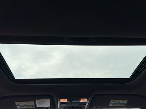 Used 2020 Toyota Tacoma TRD Off-Road w/ TRD Premium Off Road Package image 35