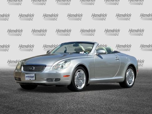 Used 2004 Lexus SC 430 Convertible RWD image 9