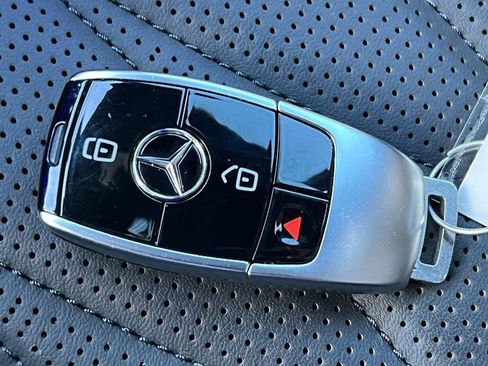 Used 2023 Mercedes-Benz G 550 image 34