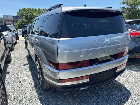 Used 2024 Hyundai Santa Fe Limited FWD image 5