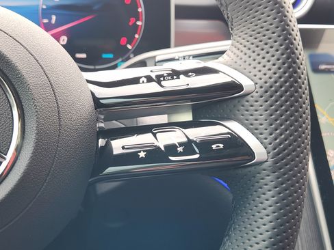 Certified 2024 Mercedes-Benz CLE 450 4MATIC Cabriolet image 29