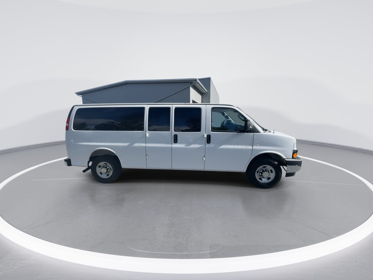 Used 2025 Chevrolet Express 3500 LT w/ LT Preferred Equipment Group RWD image 22