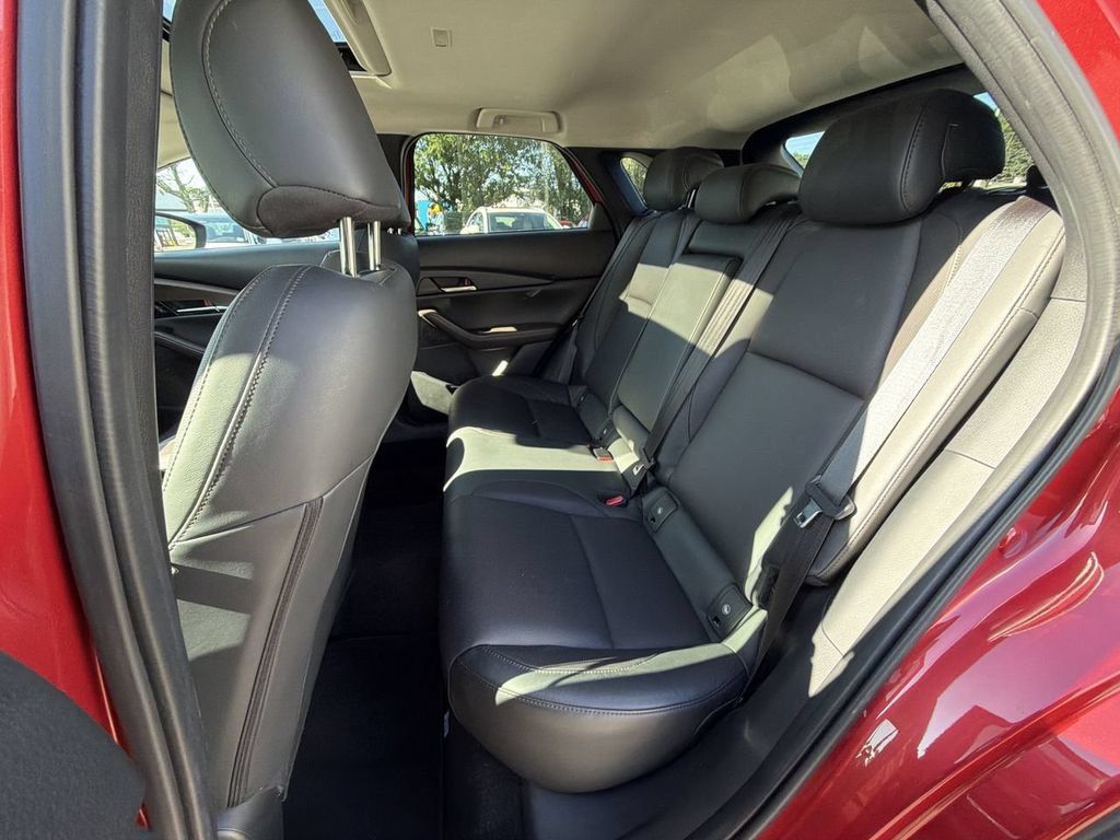 Used 2023 MAZDA CX-30 AWD 2.5 S w/ Premium Package image 23
