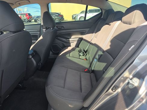 Used 2023 Nissan Altima 2.5 S FWD image 15