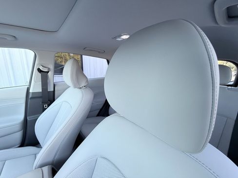 Certified 2025 Hyundai Kona Limited image 27