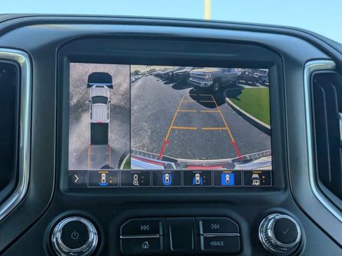 Used 2021 GMC Sierra 2500 AT4 w/ AT4 Premium Plus Package image 24