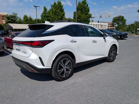 Used 2023 Lexus RX 350 Premium w/ Accessory Package AWD/4WD image 3