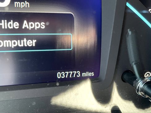 Used 2018 Honda Odyssey Elite image 16
