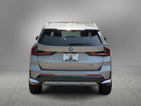 Used 2026 BMW X1 xDrive28i image 7