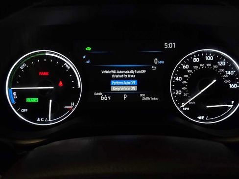 Used 2023 Toyota Sienna Platinum AWD/4WD image 31