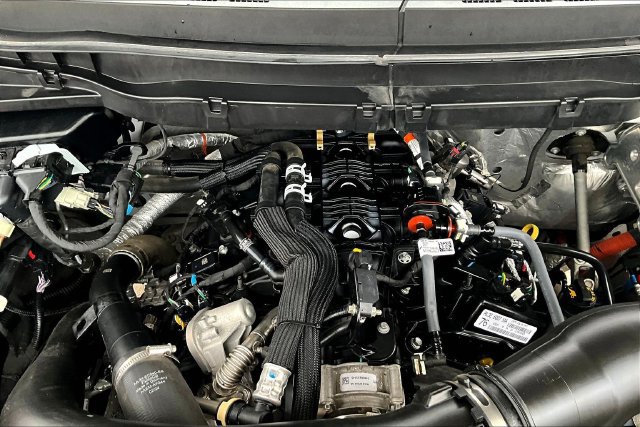 Used 2024 Ford F150 Platinum w/ Equipment Group 702A High AWD/4WD image 32