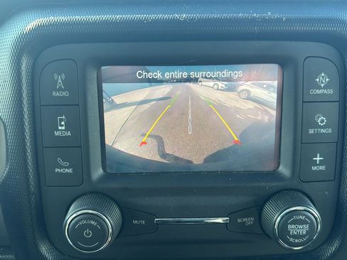 Used 2021 Jeep Wrangler Sport image 15