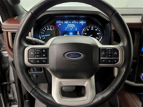 Used 2024 Ford Expedition Max Limited image 21